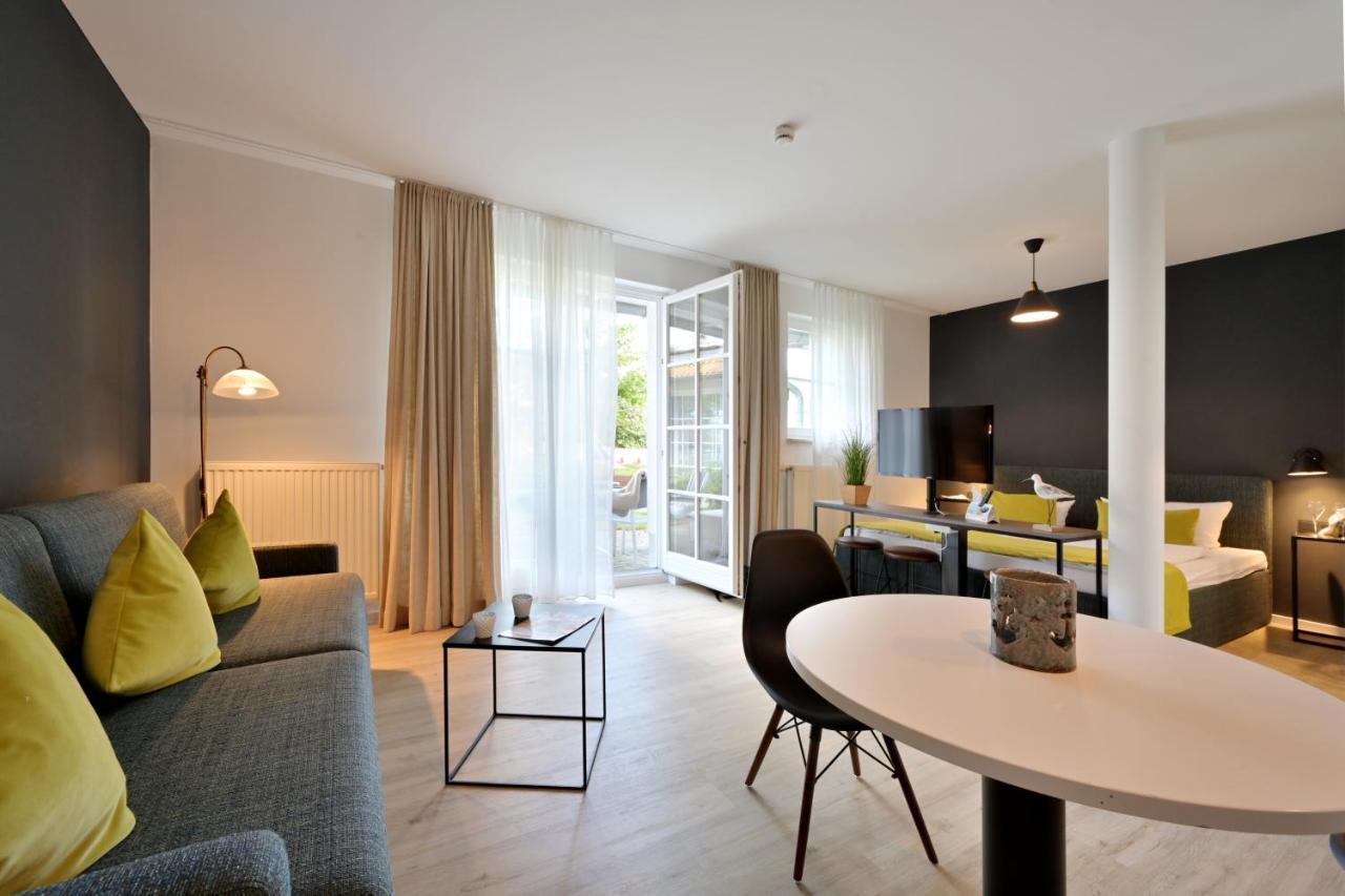 Hotel- & Ferienanlage Kapitaens-Haeuser ブレーゲ エクステリア 写真