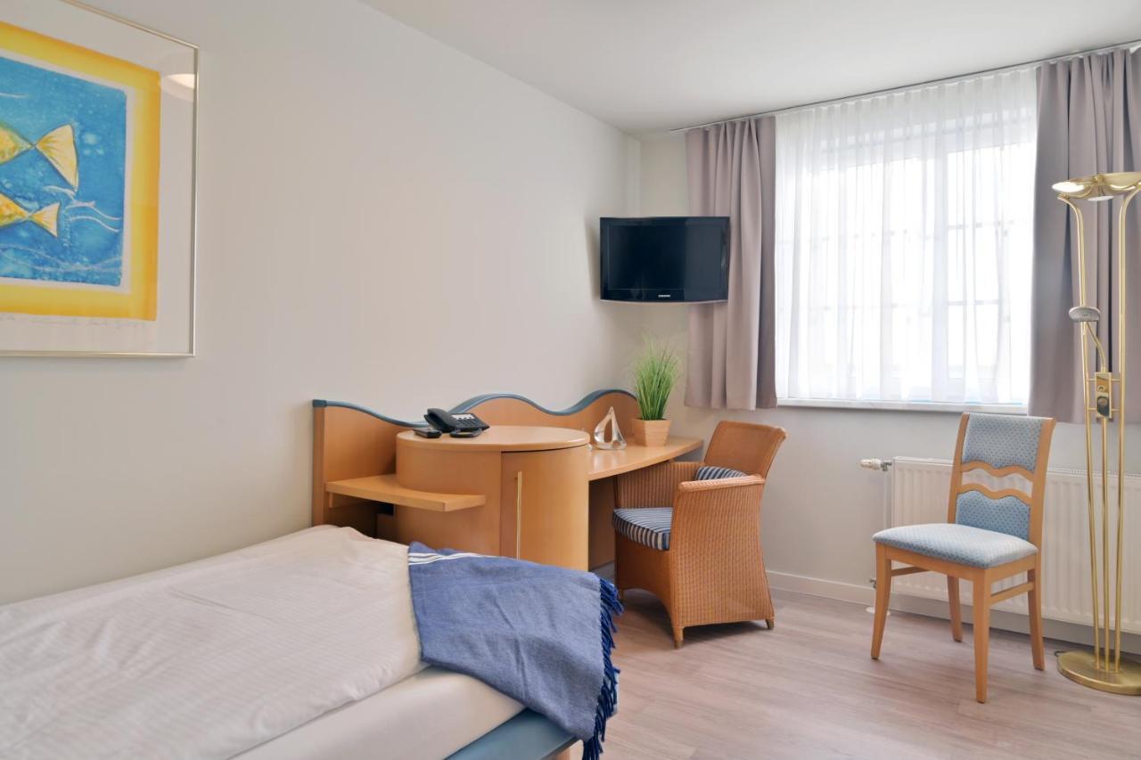 Hotel- & Ferienanlage Kapitaens-Haeuser ブレーゲ エクステリア 写真