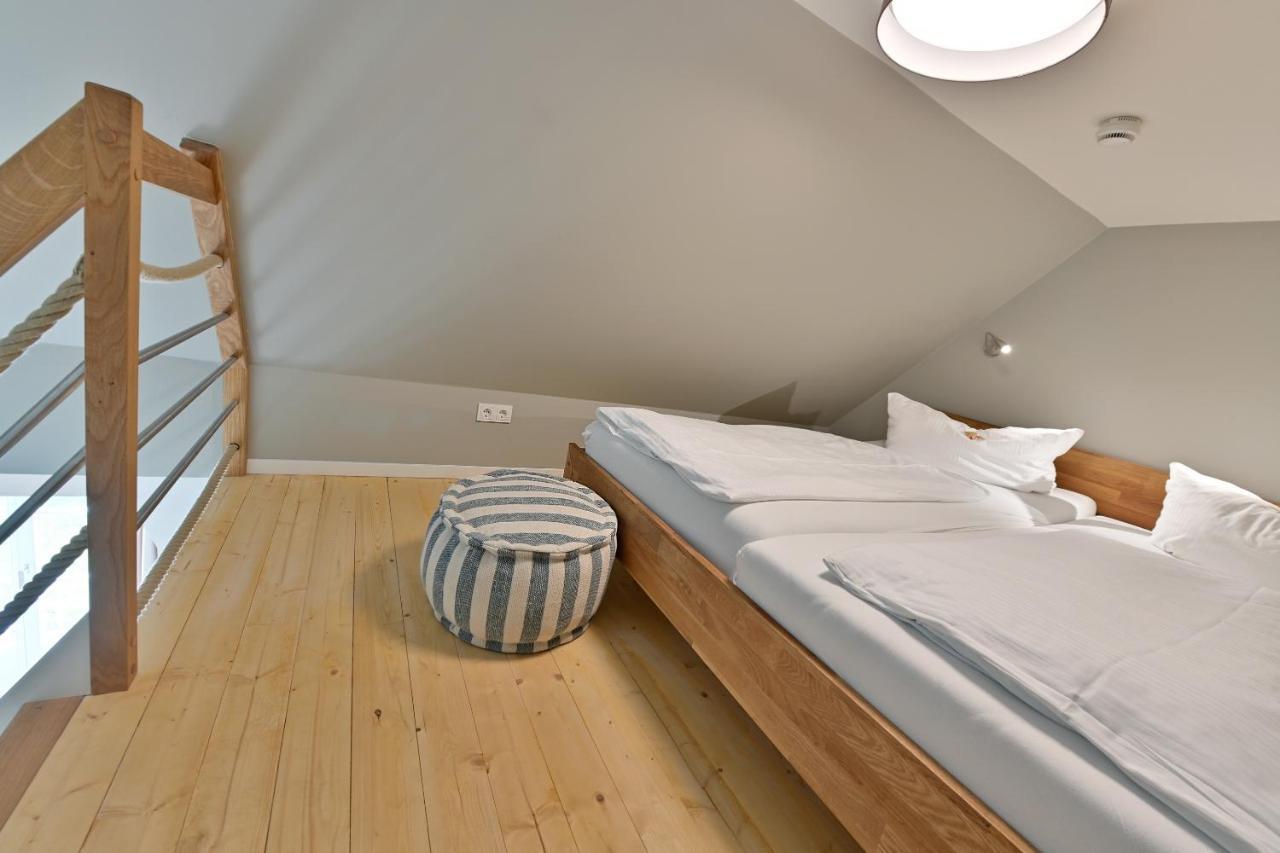 Hotel- & Ferienanlage Kapitaens-Haeuser ブレーゲ エクステリア 写真